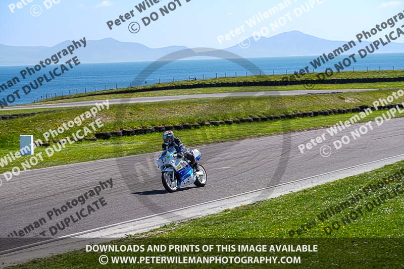 anglesey no limits trackday;anglesey photographs;anglesey trackday photographs;enduro digital images;event digital images;eventdigitalimages;no limits trackdays;peter wileman photography;racing digital images;trac mon;trackday digital images;trackday photos;ty croes